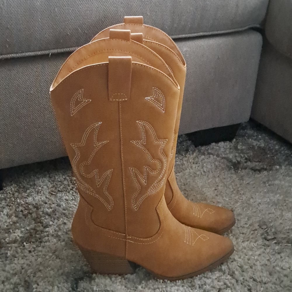 Cow boy boots